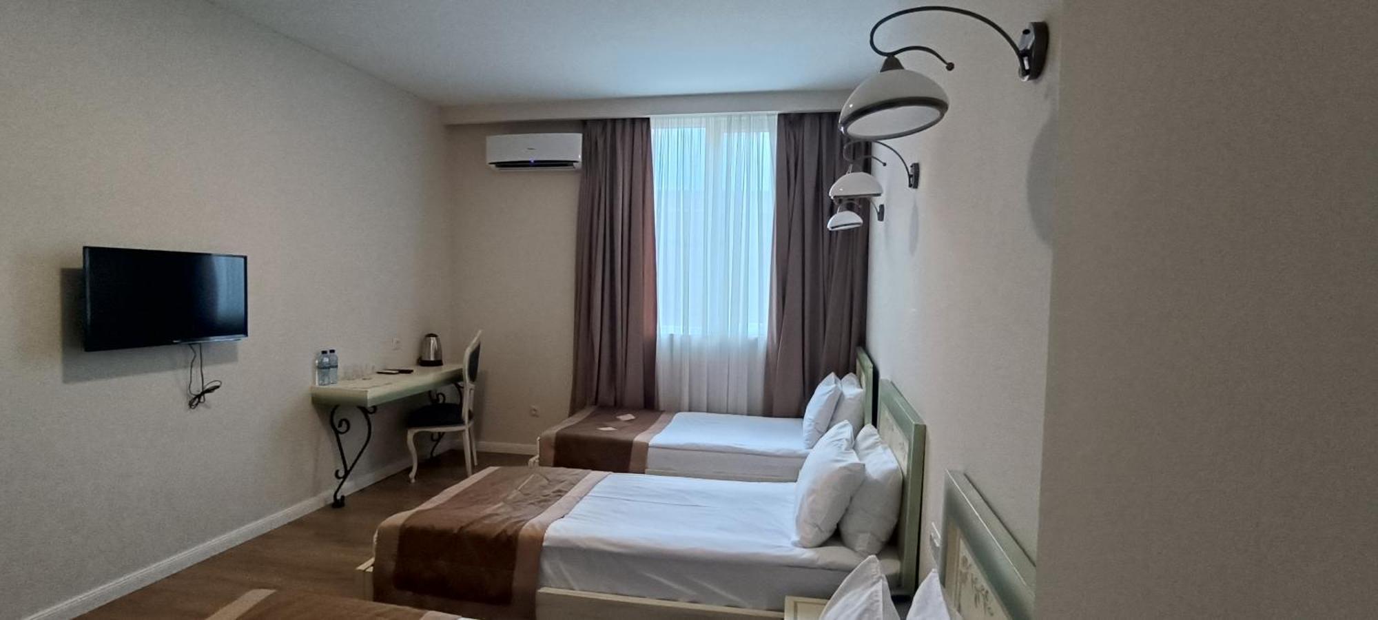 Prestige Palace - Esquisse Hotel Tbilisi Quarto foto
